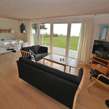 Holiday home Four-bedroom Holiday With Sea View In Hesselager