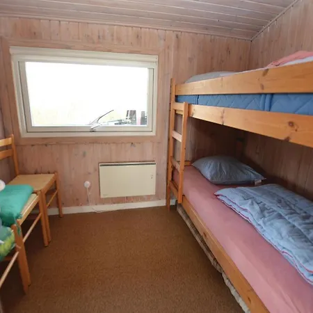 Four-bedroom Holiday With Sea View In *